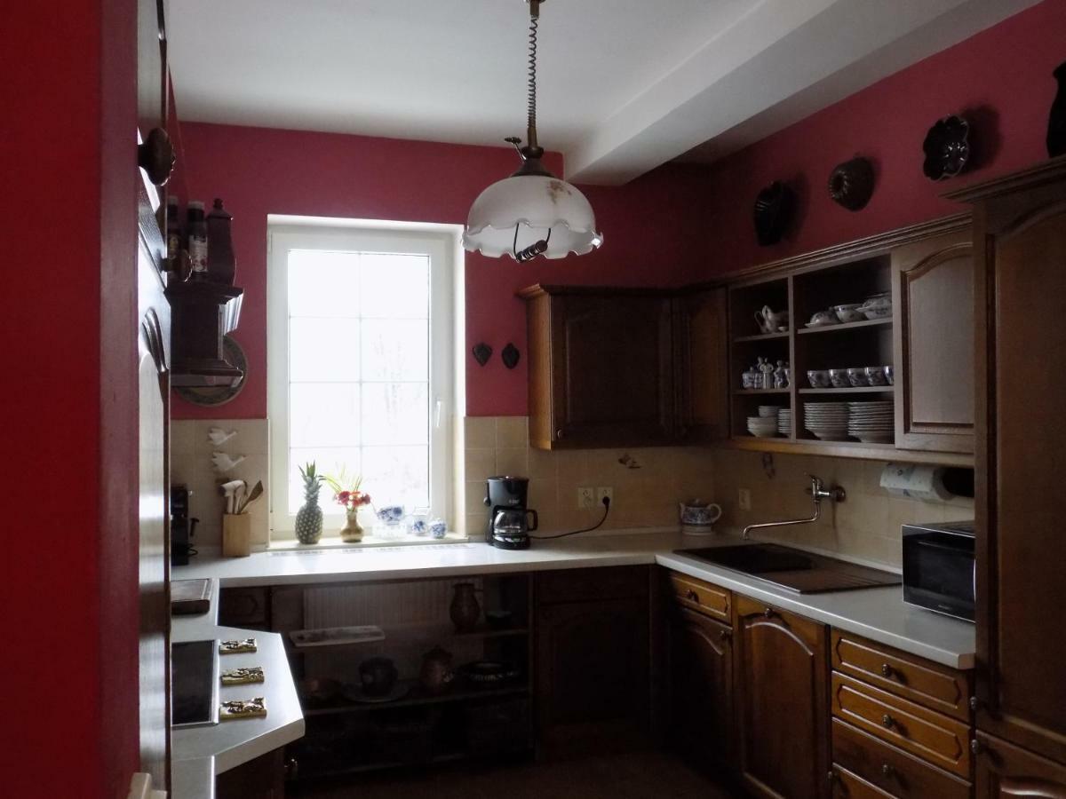 Landhaus Florian Apartment Rovensko pod Troskami ภายนอก รูปภาพ
